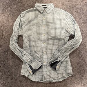 Banana Republic Untucked Fit Blue Plaid Button Down Shirt Small